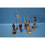 A COLLECTION OF GLASS ITEMS TO INCLUDE A CLOWN, A COCKEREL ETC.