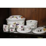 A COLLECTION OF ROYAL WORCESTER 'EVESHAM' AND OTHER CERAMICS