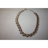 A TRIFARI LADIES NECKLACE