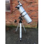 A LARGE SEBEN ASTROMICAL 8" REFLECTOR TELESCOPE ON STAND