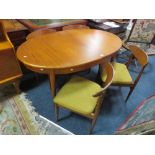 A RETRO TEAK EXTENDING DINING TABLE WITH 4 CHAIRS, TABLE H-73 CM W-198 CM EXTENDED W-153 CM