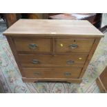 AN EDWARDIAN 4 DRAWER CHEST OF DRAWERS H-81 CM W-89 CM