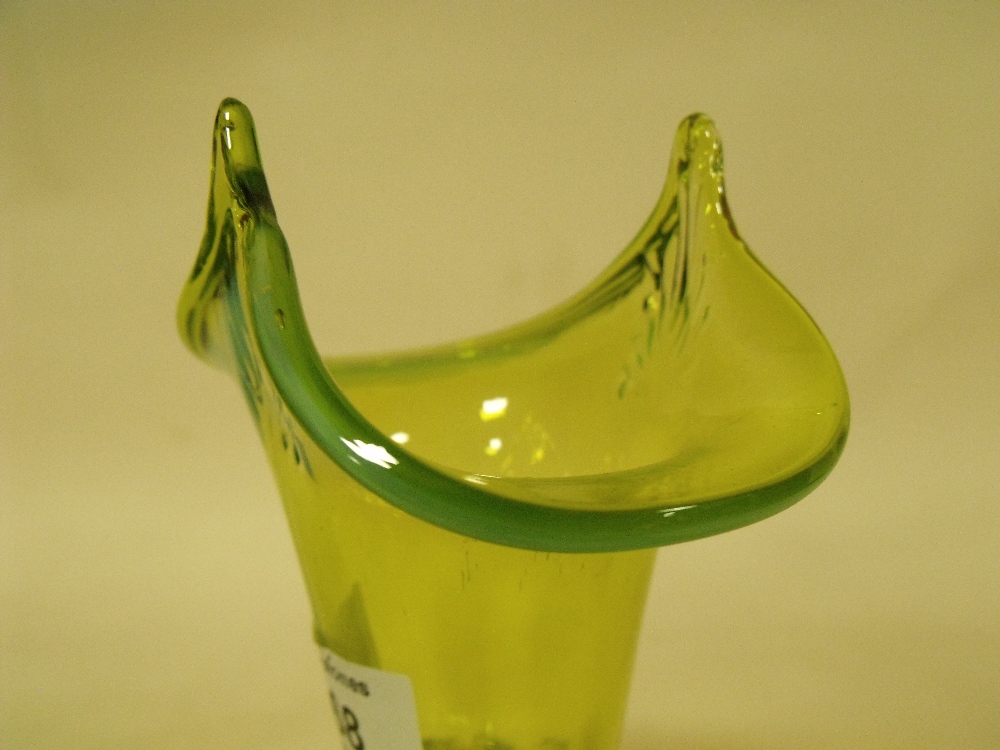 A VICTORIAN VASELINE GLASS JACK IN THE PULPIT VASE - Image 2 of 4