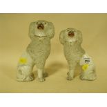 TWO STAFFORDSHIRE STYLE DOGS, TALLEST HEIGHT 18 CM