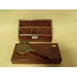 A NAVAL INTEREST BRASS AND WOODEN MAGNIFYING GLASS IN FITTED CASE TOGETHER WITH A BRASS INLAID