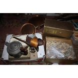 A BOX OF COLLECTABLES TO INCLUDE COPPER WARMING PANS