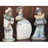 THREE NAO FIGURES OF A GIRL AND TWO JESTERS, WITHOUT MODEL NUMBERS