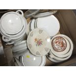 A LARGE QUANTITY OF DINNERWARE TO INCLUDE SPODE AND ROYAL DOULTON