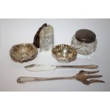A BAG OF HALLMARKED SILVER COLLECTABLES TO INCLUDE SALTS, LADLE, VANITY JAR ETC.