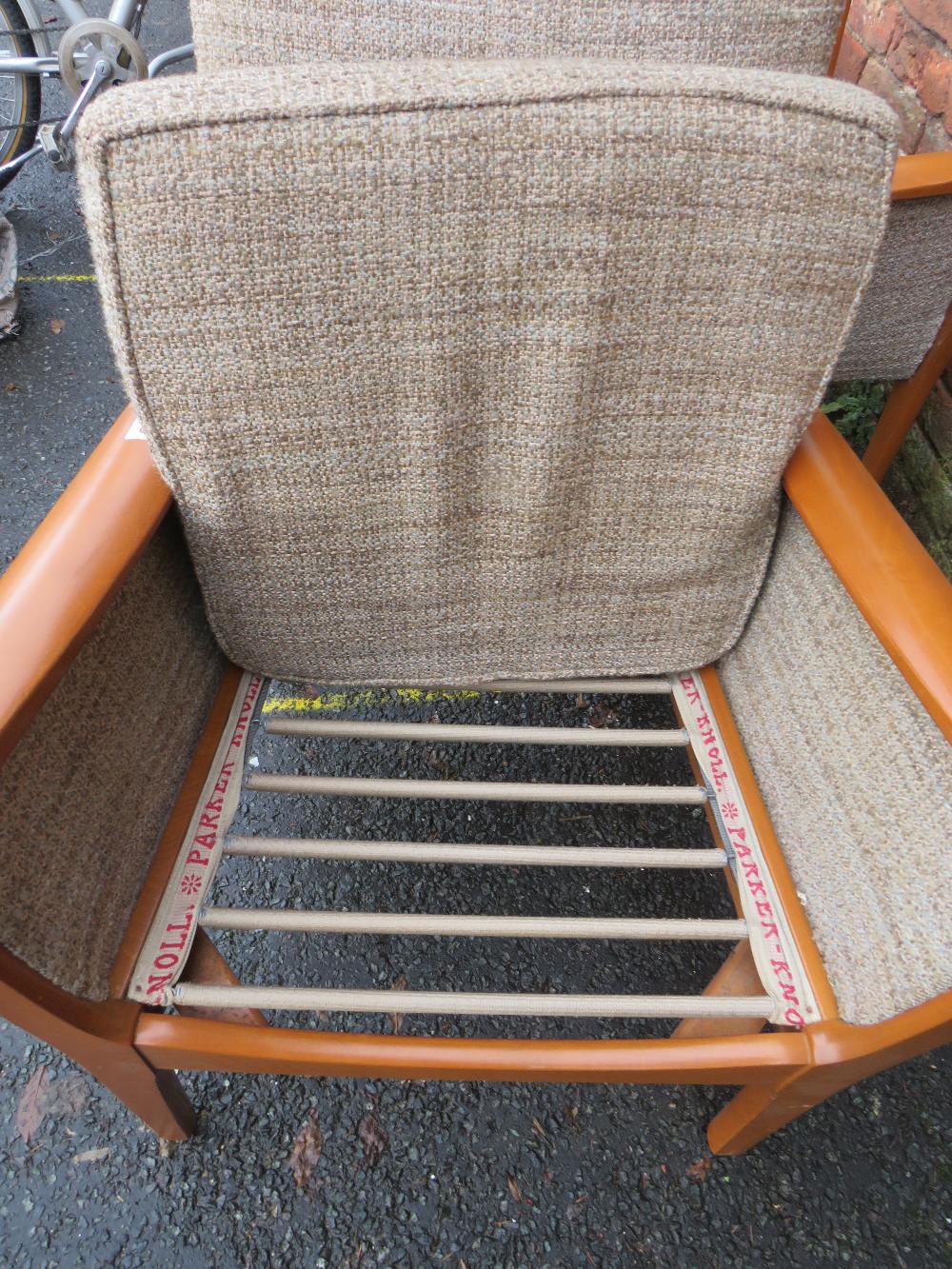 A PAIR OF RETRO PARKER KNOLL ARMCHAIRS - Image 3 of 4