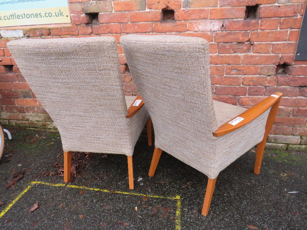 A PAIR OF RETRO PARKER KNOLL ARMCHAIRS - Image 2 of 4