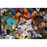 A COLLECTION OF DISNEY RELATED CERAMIC FIGURES, COLLECTORS PLATES ETC