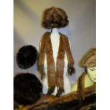 A COLLECTION OF VINTAGE MINK FUR ACCESSORIES COMPRISING HATS, STOLES AND COLLARS ETC (13)