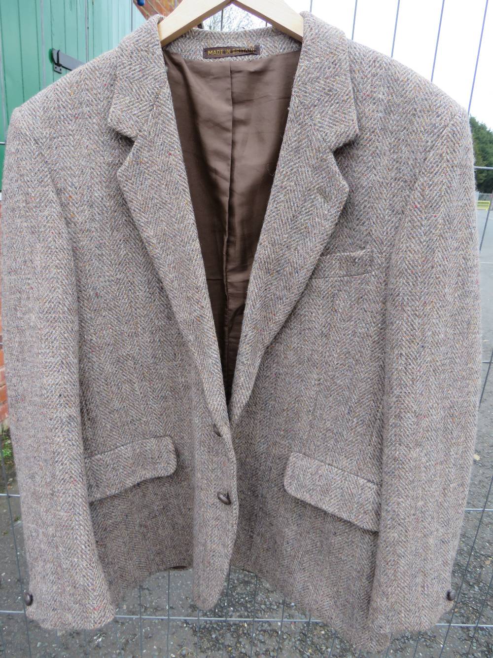 A QUANTITY OF GENTS VINTAGE CLOTHING, comprising a Burton Tailored wool / mink overcoat - 44", - Image 7 of 7