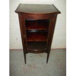AN ANTIQUE BOW FRONTED DISPLAY STORAGE CUPBOARD UNIT IN VICTORIAN STYLE