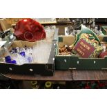 THREE TRAYS OF SUNDRIES TO INCLUDE AUCTIONEER'S GAVEL, WOODEN CLOCK, BOXED CAKE KNIFE, GLASSWARE