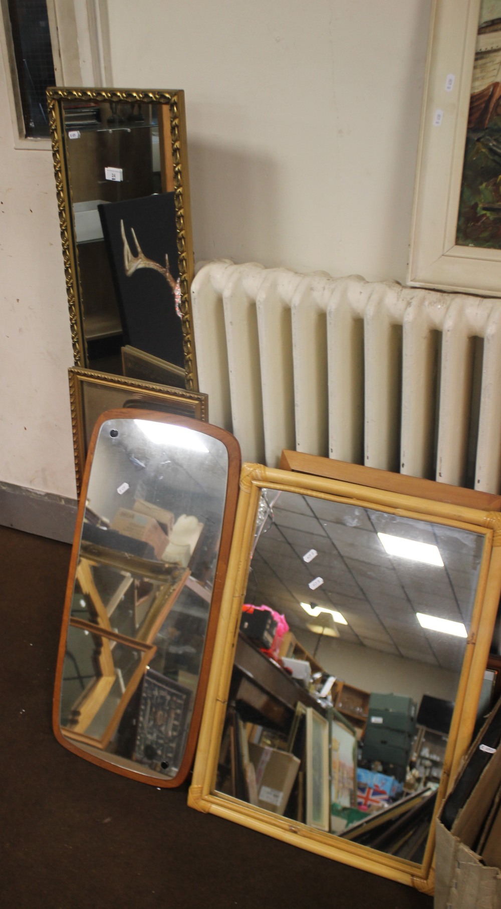 A COLLECTION OF ASSORTED MIRRORS