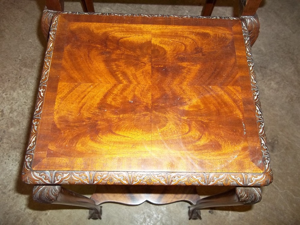 AN ANTIQUE INLAID NEST OF THREE TABLES WITH CABRIOLE CLAW AND BALL LEGS - Image 4 of 7