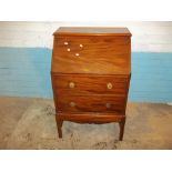 A MAHOGANY NARROW WRITING BUREAU DESK