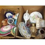 TWO TRAYS OF ASSORTED CERAMICS TO INCLUDE HARLEQUIN CUPS AND SAUCERS ETC.