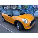 A 2015 ORANGE / BLACK MINI COOPER 'DS65 URL' PETROL 1.5L AUTOMATIC, APPROX 600 MILES, MOT EXPIRED 22