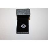 A HEXAGONAL SHAPED DRESS RING, SIZE L