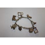 A VINTAGE SILVER CHARM BRACELET, APPROX WEIGHT 29.5 G
