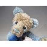 A CHARLIE BEARS 'OLIEN' TEDDY BEAR, complete with tags, fully jointed, H 46 cm