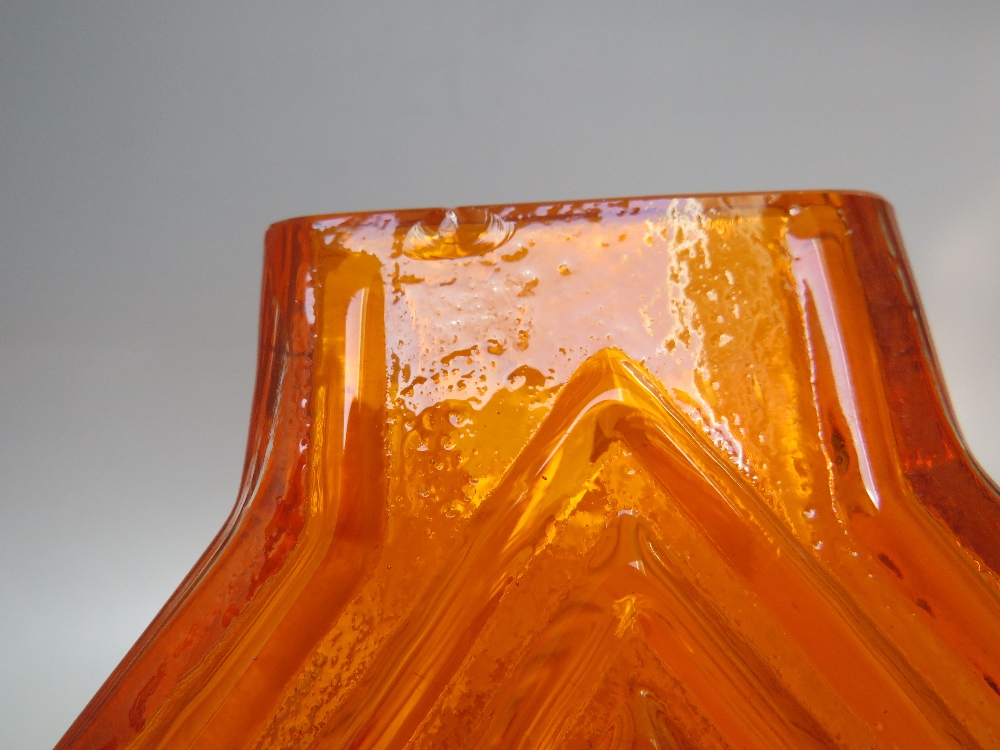 A WHITEFRIARS TANGERINE DOUBLE DIAMOND GLASS VASE, pattern 9759, designed by Geoffrey Baxter as part - Image 5 of 7