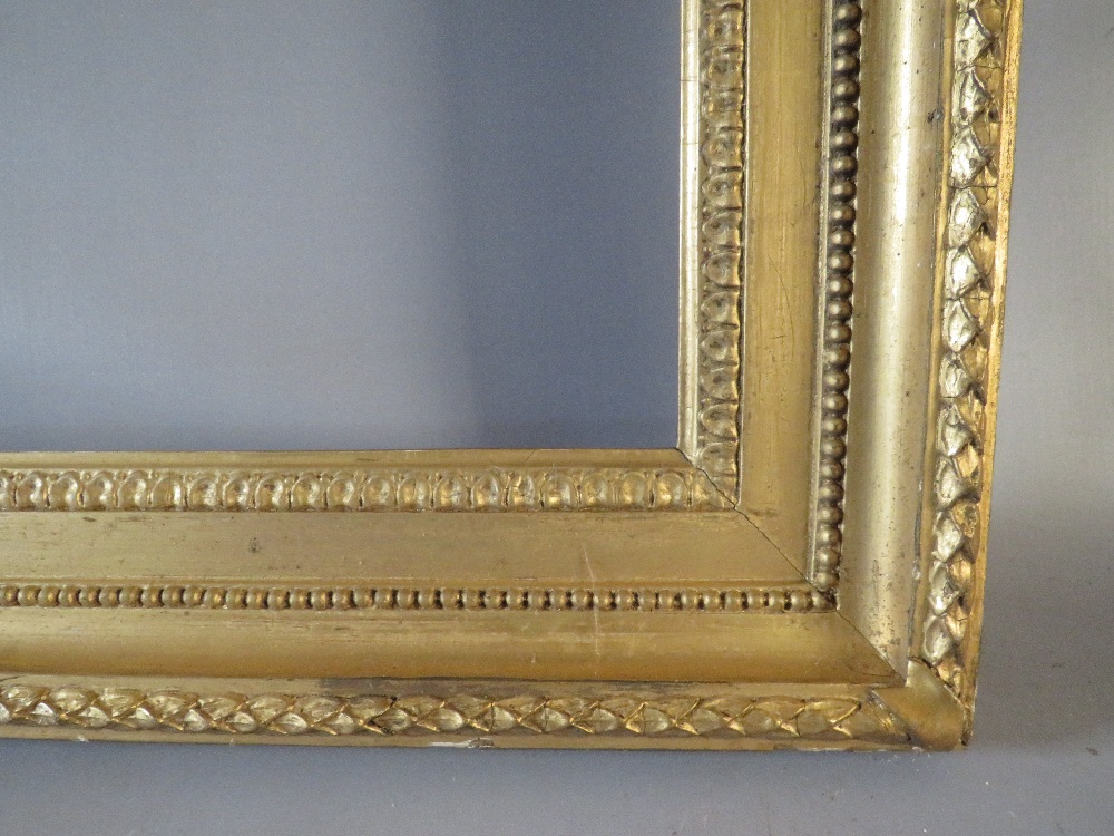 A 19TH CENTURY GOLD FRAME WITH ACANTHUS LEAF DESIGN TO OUTER EDGE, frame W 8 cm, frame rebate 80.5 x - Image 4 of 7