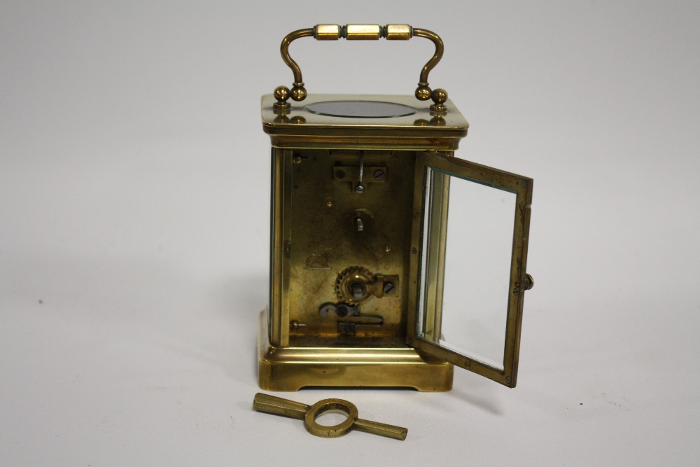 A SMALL BRASS CASED DUVERDREY & BLOQUEL CARRIAGE CLOCK, the enamel dial with Roman numerals, the - Image 3 of 5