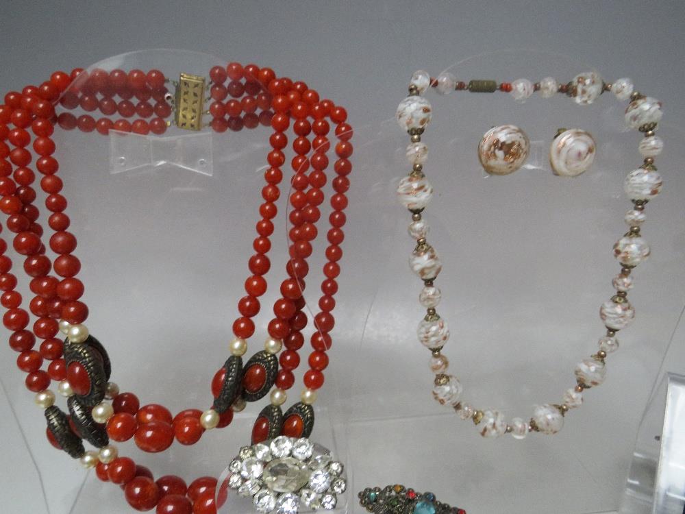 A COLLECTION OF VINTAGE COSTUME JEWELLERY, to include an Italian Murano glass beads and earrings - Image 2 of 4
