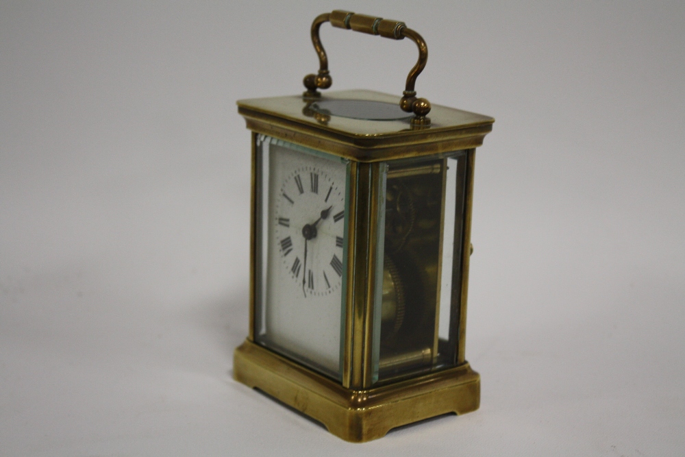 A SMALL BRASS CASED DUVERDREY & BLOQUEL CARRIAGE CLOCK, the enamel dial with Roman numerals, the - Image 2 of 5