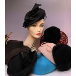 A COLLECTION OF VINTAGE LADIES HATS, various styles and periods to include 1940s and later examples,