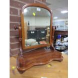 A SMALL VICTORIAN MAHOGANY DRESSING MIRROR H-56 CM