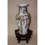AN ORIENTAL CERAMIC VASE ON STAND WITH LAMP CONVERSION HOLE TO BASE