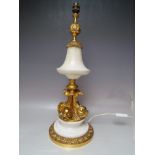 A MID 20TH CENTURY CONTINENTAL GILT BRASS AND RECONSTITUTED MARBLE TABLE LAMP, central column