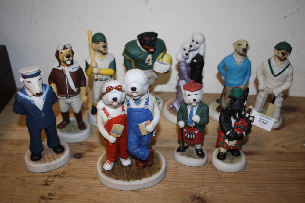 A COLLECTION OF ROBERT HARROP 'DOGGIE PEOPLE' FIGURES, COMPRISING GC08 'POODLES IN STEP WHITE', GC03