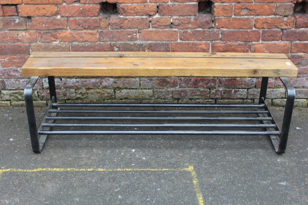 A MODERN INDUSTRIAL STYLE SCHOOL BENCH W-151 CM - Image 2 of 2