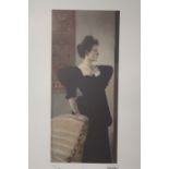 A FRAMED AND GLAZED LIMITED EDITION GUSTAV KLIMT PRINT OF A LADY 59/200 WITH CERTIFICATE AND TREC