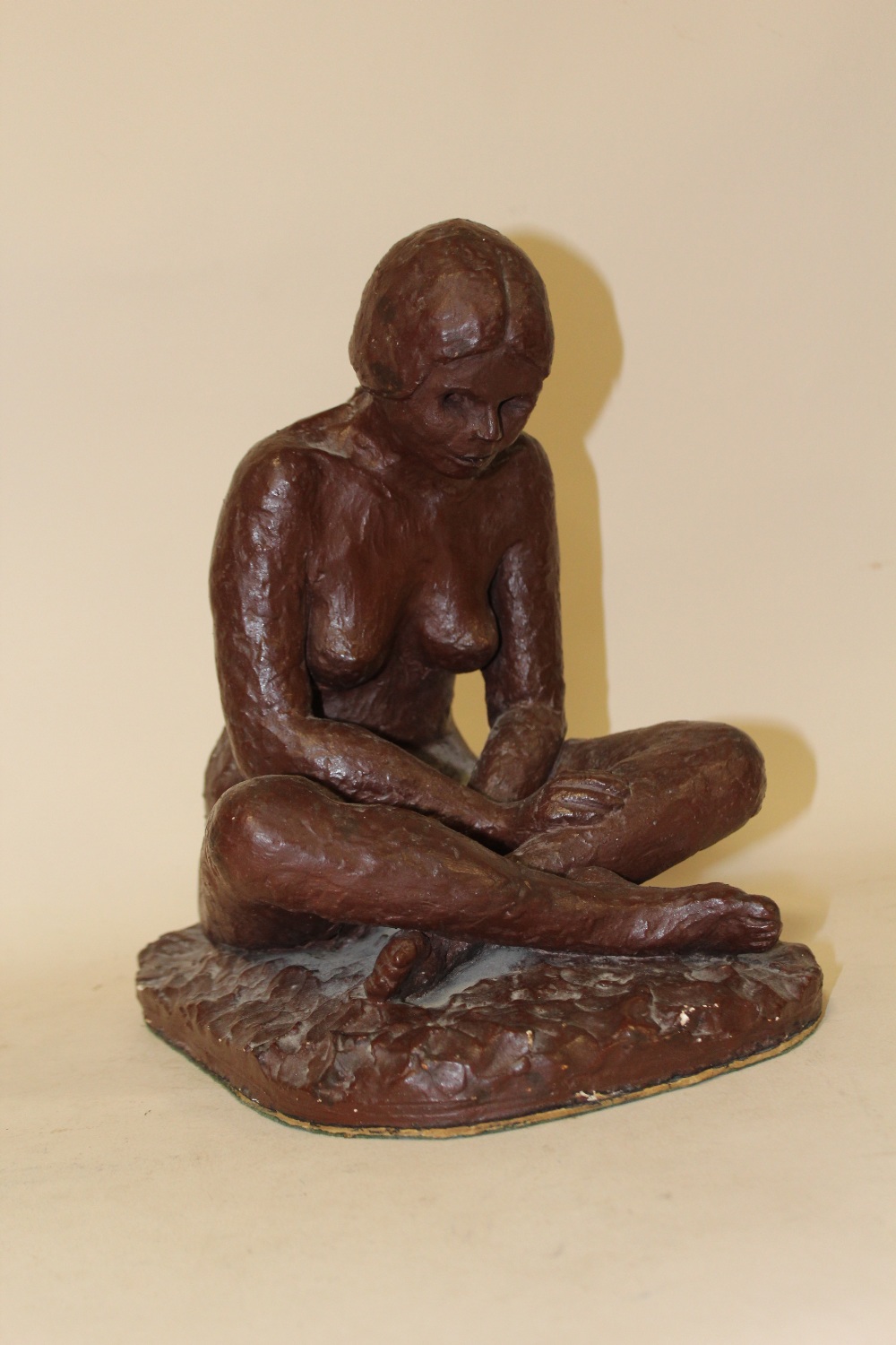 A STUDIO STYLE FIGURE OF A SEATED FEMALE NUDE TOGETHER WITH A FRITH SCULPTURE OF A HARE AND A AT - Image 4 of 5