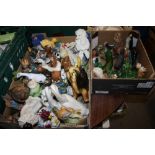 TWO TRAYS OF CERAMIC AND RESIN ANIMAL FIGURES TO INCLUDE POOLE, COOPER CRAFT, ETC.