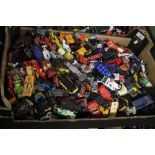 A TRAY OF DIECAST VEHICLES, MAINLY CARS AND TRUCKS BY MATCHBOX, LLEDO ETC. (TRAY NOT INCLUDED)