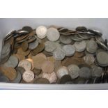 A TUB OF MIXED COINS TO INCLUDE SHILLINGS