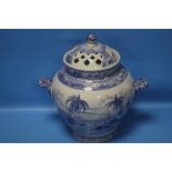 A SPODE BLUE & WHITE TWIN HANDLED 'INDIAN SPORTING' POT POURRI, LIMITED EDITION 250/750