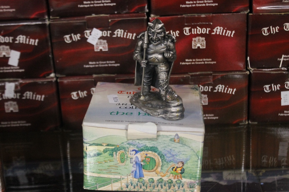 A QUANTITY OF TUDOR MINT BOXED FIGURES (33) - Image 2 of 3