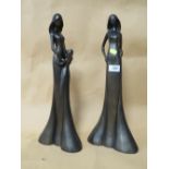 A PAIR OF LARGE MODERN LEONARDO COLLECTION LADY FIGURES, H 45.5 CM