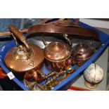 A BOX OF METALWARE TO INCLUDE COPPER KETTLES ETC.