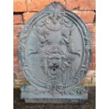 A MODERN HEAVY CAST METAL FOUNTAIN BACK / WALL PLATE - APPROX H 76 .5 cm