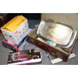 A QUANTITY OF ASSORTED SUNDRIES TO INCLUDE A LEATHER SUITCASE AND ORIGINAL BOXED CADETTE CAR